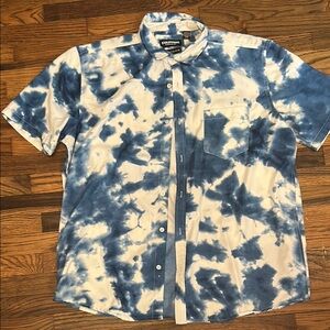 Blue and White Casual Button Down Shirt with Artistic Design